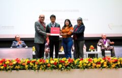 Estudiantes de FAEDU ganan premios por propuestas de investigación en evento organizado por el Vicerrectorado de Investigación